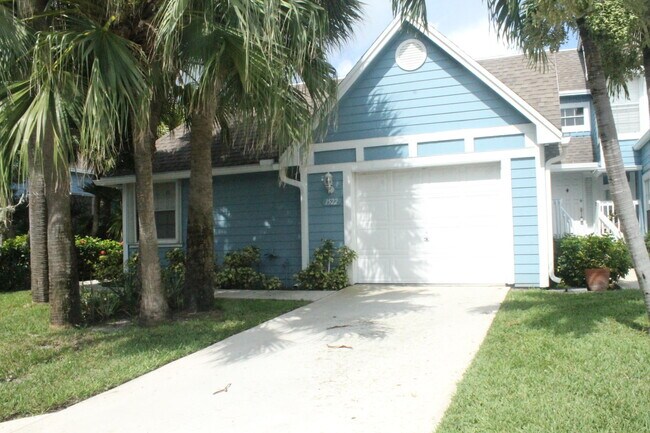 1522 Ocean Dunes Cir in Jupiter, FL - Building Photo - Building Photo