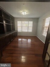 9811 Lake Point Ct in Upper Marlboro, MD - Building Photo - Building Photo