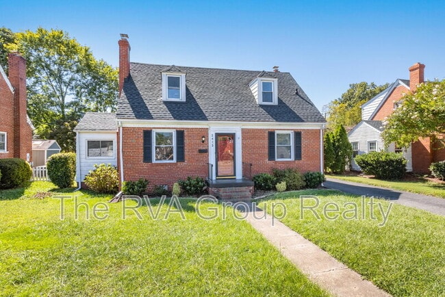 2415 Dumbarton Rd in Richmond, VA - Building Photo - Building Photo