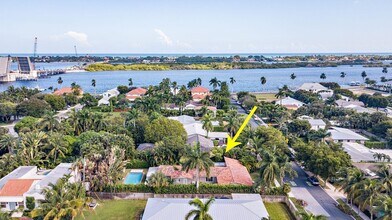 157 Worth Ct N in West Palm Beach, FL - Building Photo - Building Photo