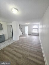 6965 Clinton Rd in Upper Darby Township, PA - Building Photo - Building Photo