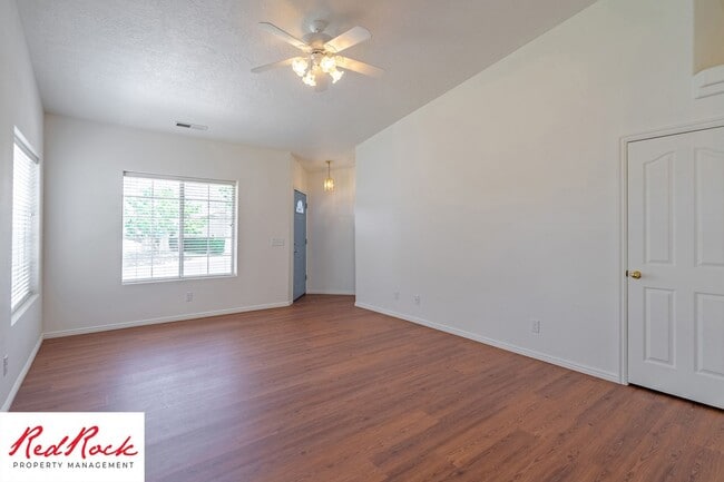 68 S 2250 W in Hurricane, UT - Building Photo - Building Photo