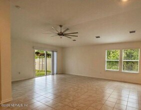 3089 Lucille Ln in Middleburg, FL - Building Photo - Building Photo