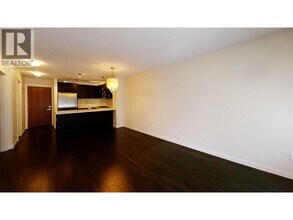 3163 Riverwalk Ave in Vancouver, BC - Building Photo - Building Photo