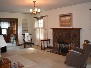 704 8th St S in Moorhead, MN - Building Photo - Building Photo