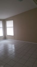1644 Throckmorton St in Harlingen, TX - Foto de edificio - Building Photo