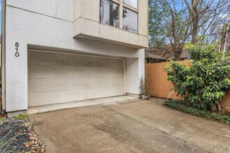 510 Jackson Hill St in Houston, TX - Building Photo - Building Photo