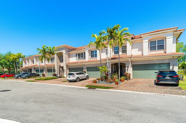 81 Nottingham Pl in Boynton Beach, FL - Building Photo - Building Photo