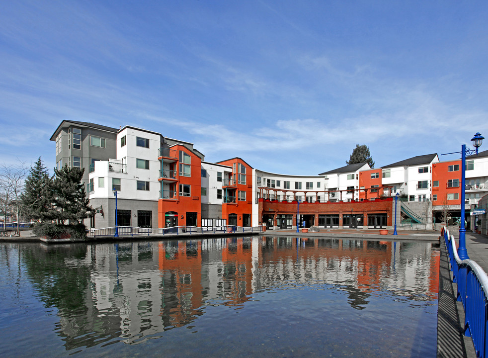 Tualatin Mews in Tualatin, OR - Foto de edificio