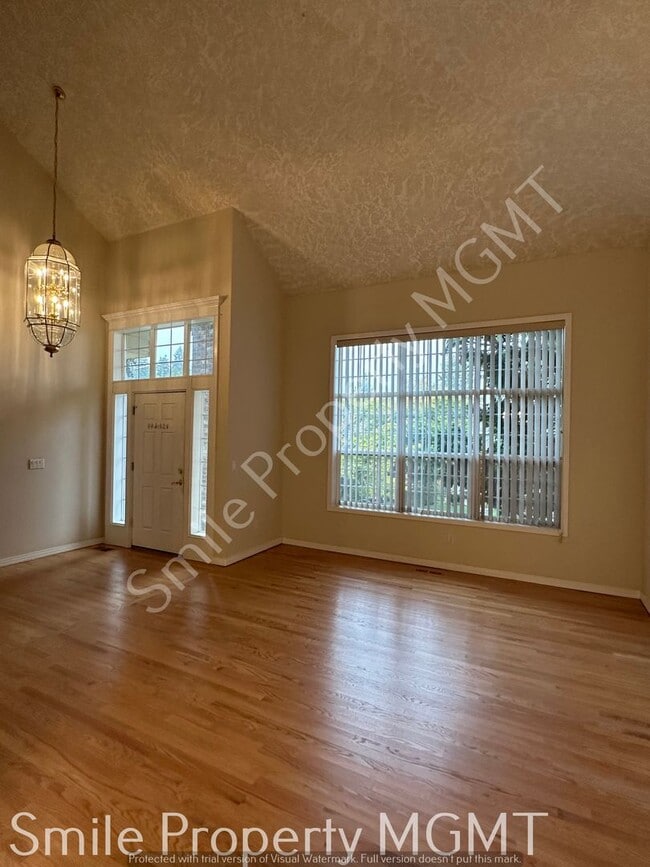 16087 SE Goosehollow Dr in Damascus, OR - Building Photo - Building Photo