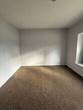 647 E 117th St in Cleveland, OH - Building Photo - Building Photo