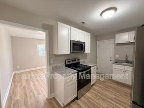 2416 Owen St in Durham, NC - Building Photo - Building Photo