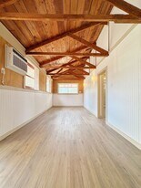 185 Candy in Kerrville, TX - Building Photo