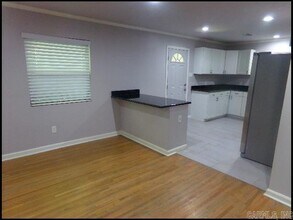 305 W I Ave in North Little Rock, AR - Building Photo - Building Photo