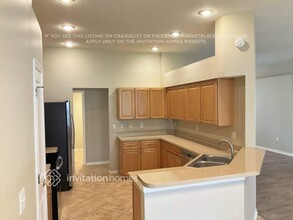9417 Hunters Pond Dr in Tampa, FL - Building Photo - Building Photo