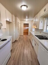 2637 Cedar St in Bakersfield, CA - Building Photo - Building Photo