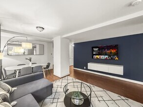 111-23 N 15th St-Unit -ID1055760P in Philadelphia, PA - Building Photo - Building Photo