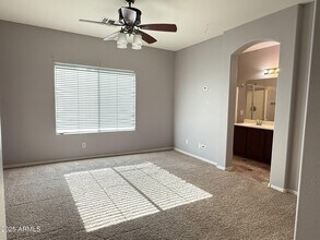 1057 S Sacramento Pl in Chandler, AZ - Building Photo - Building Photo