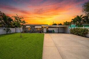 3017 Buckley Ave in Lake Worth Beach, FL - Building Photo
