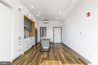 1935 E Hazzard St in Philadelphia, PA - Building Photo - Building Photo