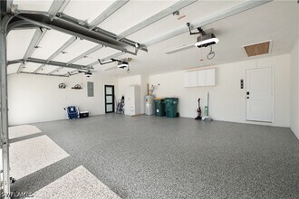 2307 Queens Way in Naples, FL - Building Photo - Building Photo