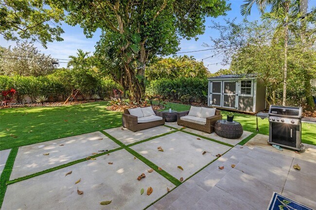 property at 90 NE 106th St