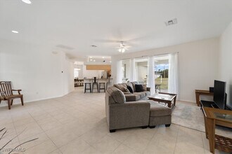 2865 SW 25th Ave in Cape Coral, FL - Building Photo - Building Photo