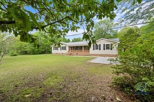 3406 Pilgrims Rest Rd in Gadsden, AL - Building Photo
