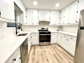 265 Handley Ct in Tyrone, GA - Building Photo - Building Photo