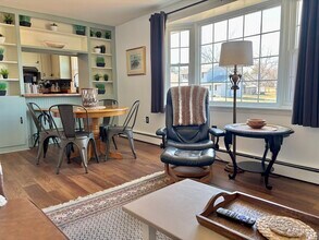 80 Engrem Ave, Unit 2br Mountainview Condo in Rutland, VT - Building Photo - Building Photo