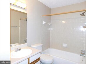 20958 Timber Ridge Ter in Ashburn, VA - Building Photo - Building Photo