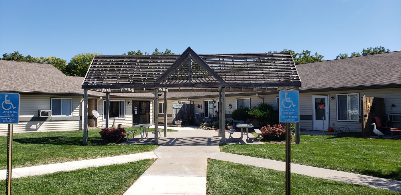 The Bridges in Winterset, IA - Foto de edificio