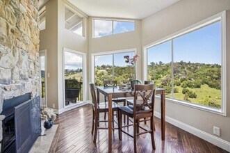 156 Springdale Way in Emerald Hills, CA - Building Photo - Building Photo