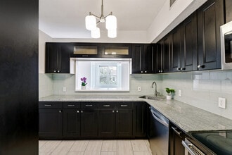 724 5th ST NE in Washington, DC - Building Photo - Building Photo