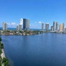 3530 Mystic Pointe Dr in Aventura, FL - Building Photo - Building Photo