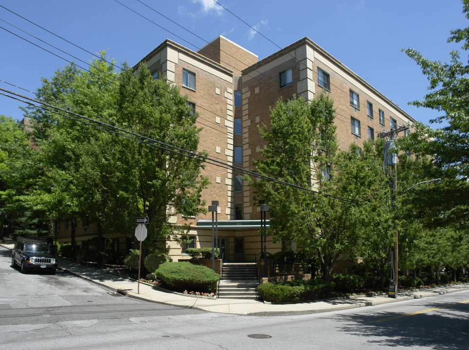 Franklin Windsor in White Plains, NY - Building Photo