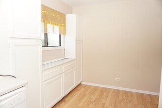 3055 Timber Hill Ln in Aurora, IL - Building Photo - Building Photo