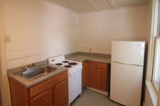 313 Peebles St, Unit 1 in Pittsburgh, PA - Foto de edificio - Building Photo