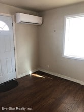 517 N Hartford St in Kennewick, WA - Building Photo - Building Photo