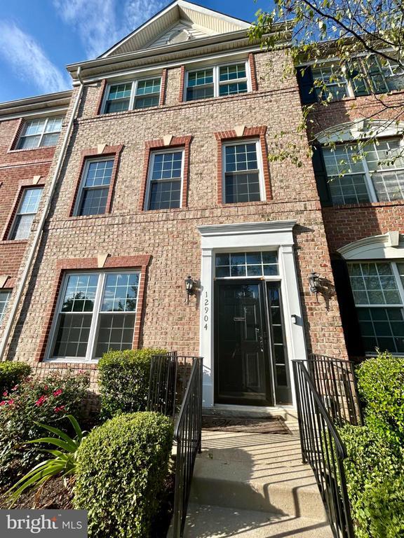 property at 12904 Gladys Retreat Cir