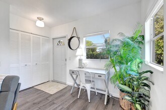 422 N H St in Lake Worth Beach, FL - Building Photo - Building Photo