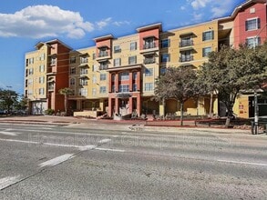1711 Old Spanish Trl in Houston, TX - Building Photo - Building Photo