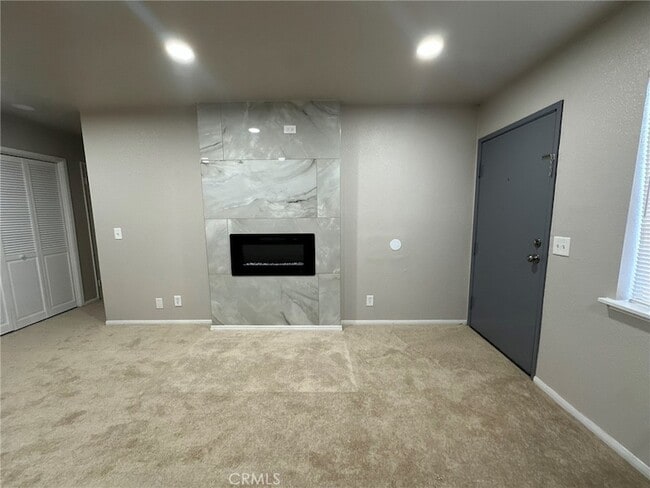 16601 Willow St in Hesperia, CA - Building Photo - Building Photo