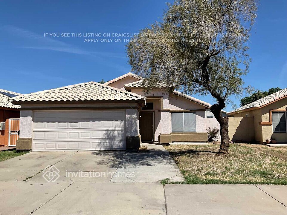 1825 N 89th Ave in Phoenix, AZ - Building Photo