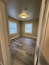 1001 12th St in La Grande, OR - Building Photo - Building Photo