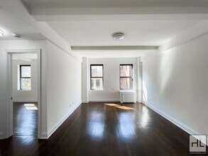 EAST 37 STREET in New York, NY - Building Photo - Building Photo