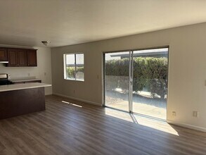 222 Vine St in Paso Robles, CA - Building Photo - Building Photo