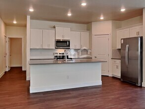 1400 Alderleaf Ave in Star, ID - Building Photo - Building Photo