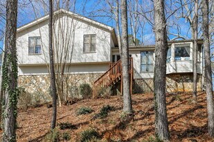 4690 Balley Shannon Dr in Mableton, GA - Building Photo