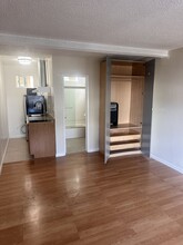 Rochester Gardens in Los Angeles, CA - Building Photo - Building Photo